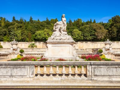 Les,Jardins,De,La,Fontaine,Is,A,Public,Park,Located