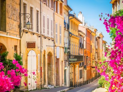 Old,Town,Street,Of,Aix,En,Provence,At,Summer,Day,
